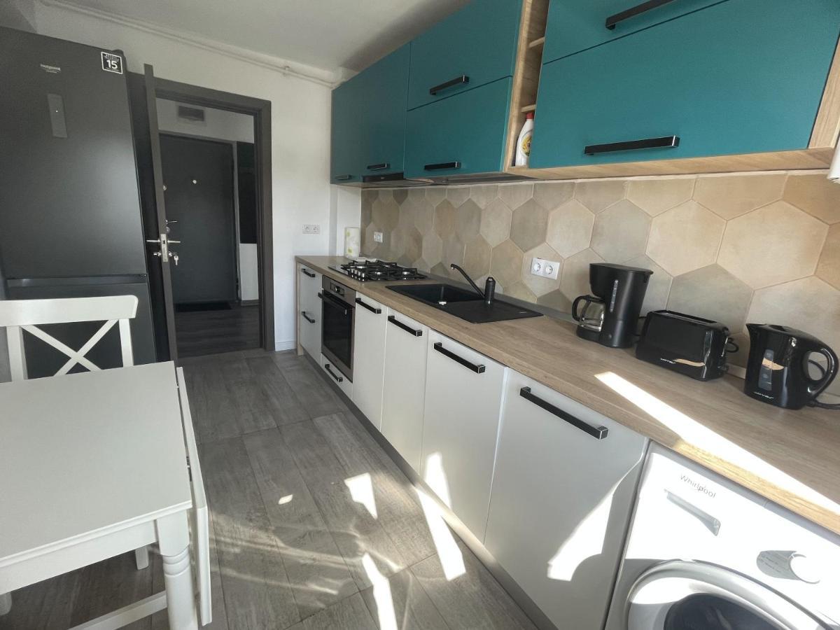 Vulcan Apartment Buzau Bagian luar foto